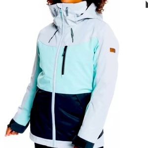 ROXY Womens Snowboard Jacket

Size Small, worn only once!!